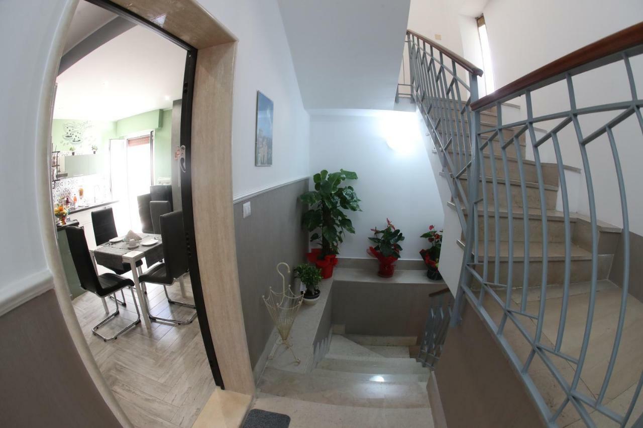 La Casa Di Luce Panzió Reggio di Calabria Kültér fotó