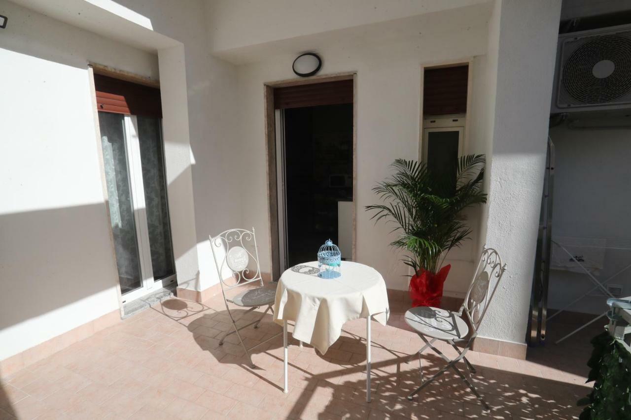 La Casa Di Luce Panzió Reggio di Calabria Kültér fotó